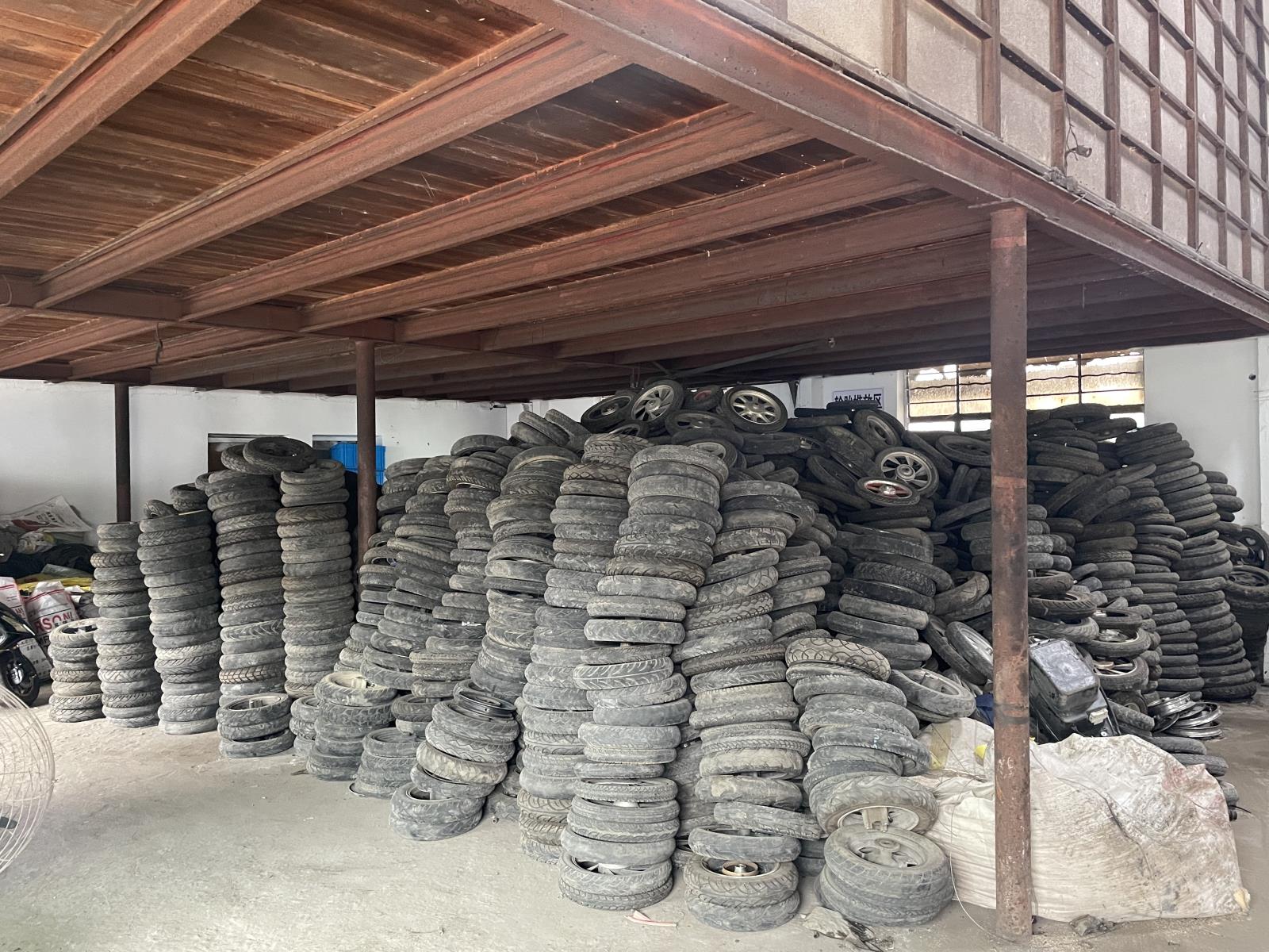 拆解車間1.jpg 拆解車間1.jpg